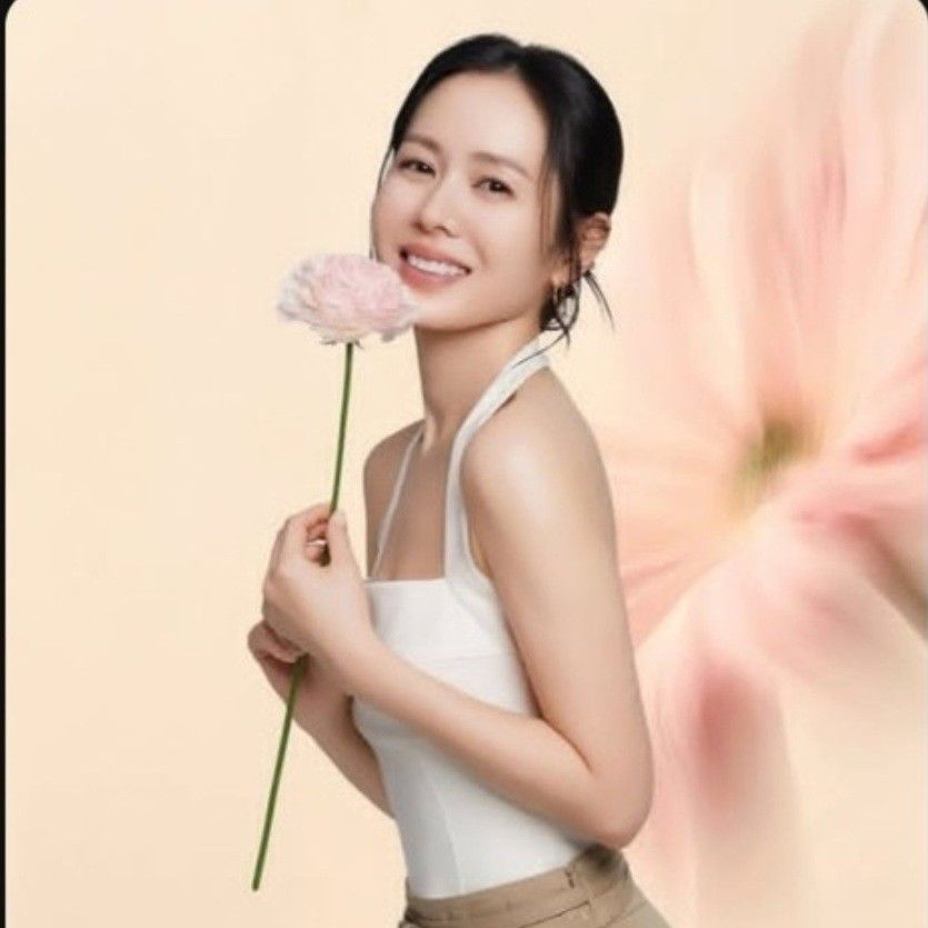 ソン・イェジンの最新写真