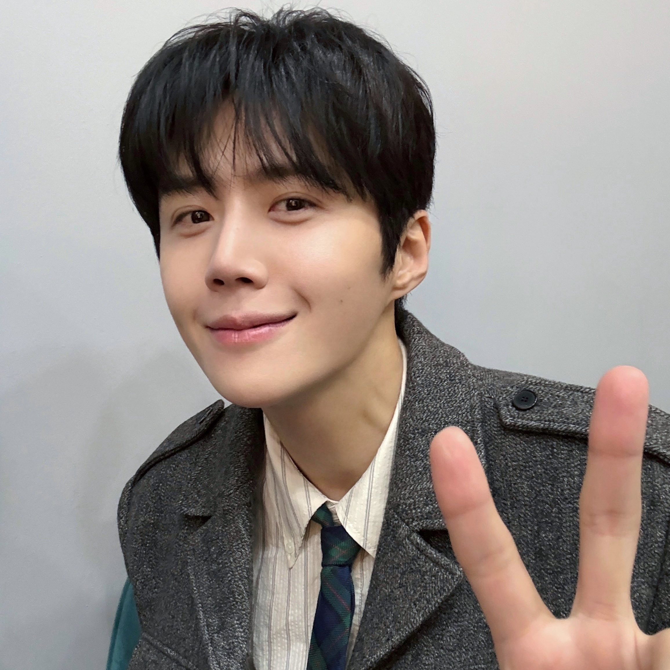 金宣虎的近期活動照