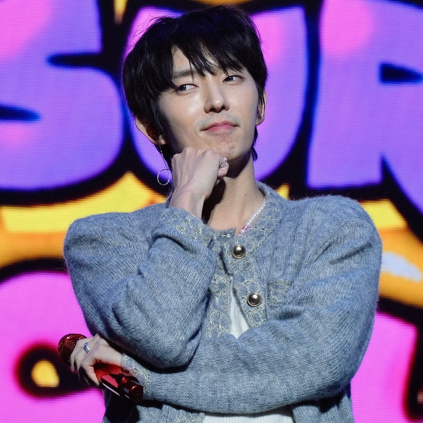 Behind-the-scenes cut of Lee Joongi