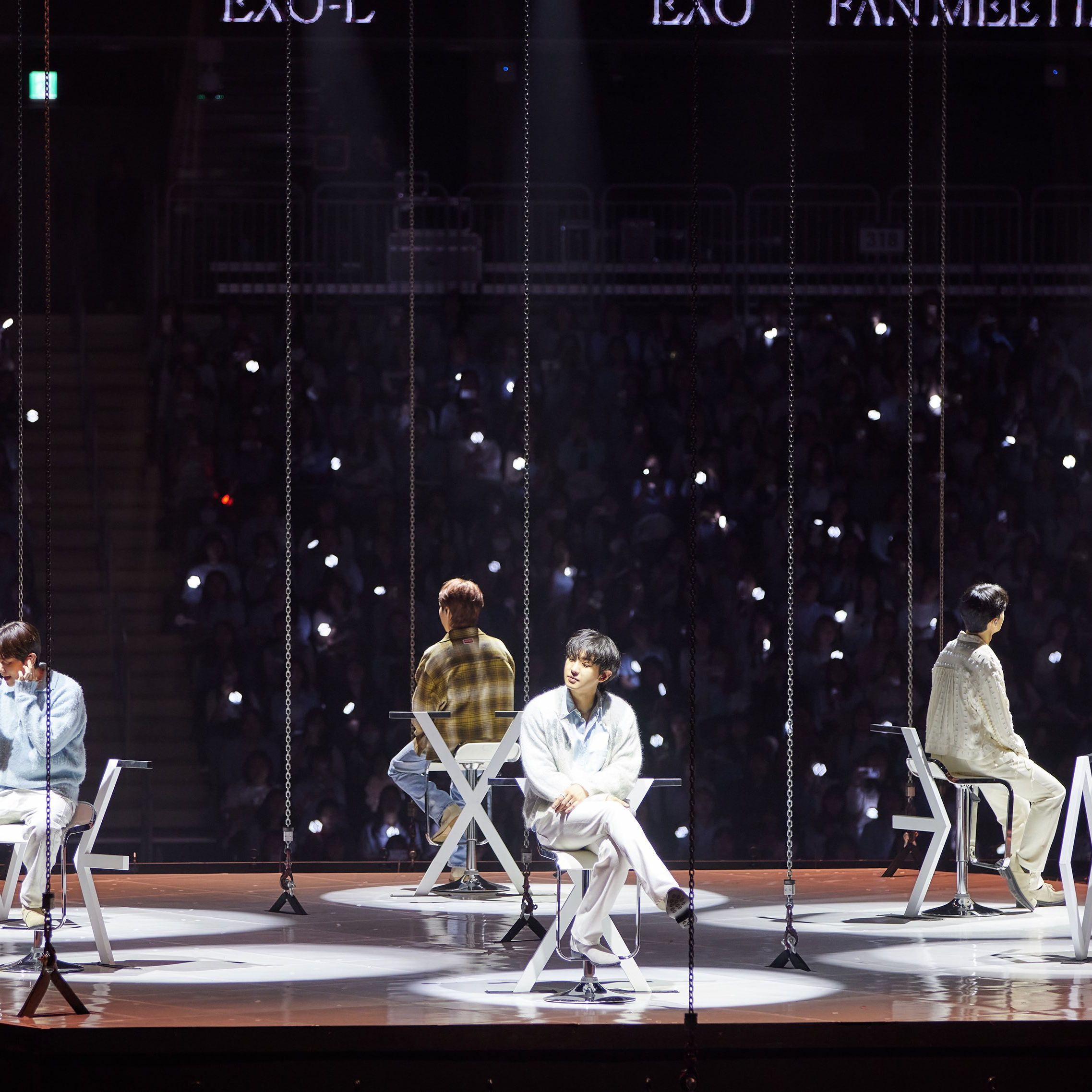 도경수 (디오) 최근 활동샷