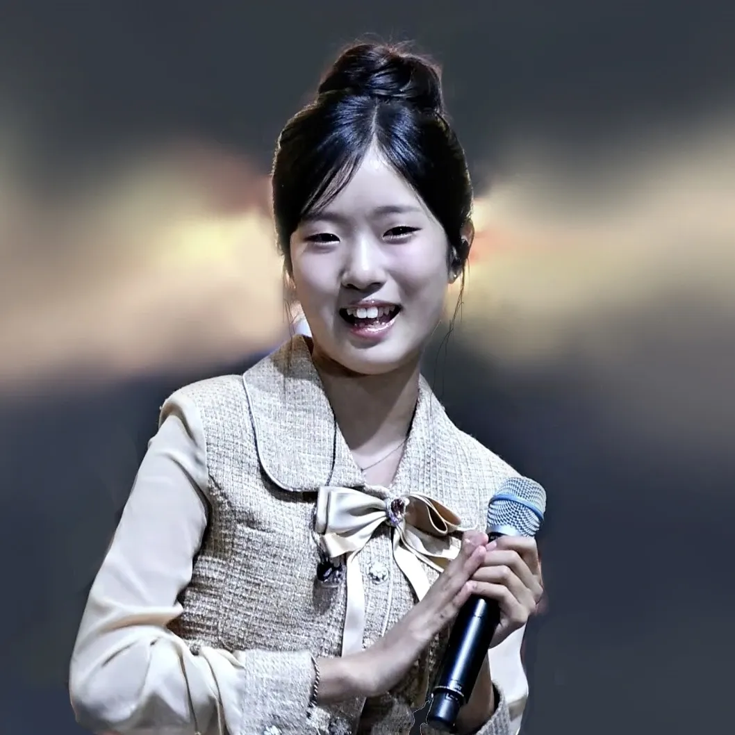 Recent activity shot of Bin Yeseo
