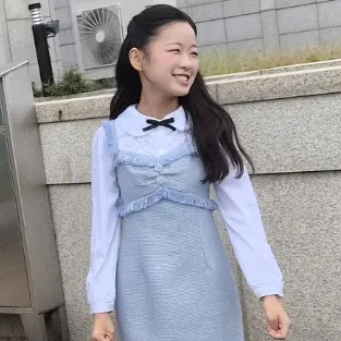 Behind-the-scenes cut of Lee Sooyeon
