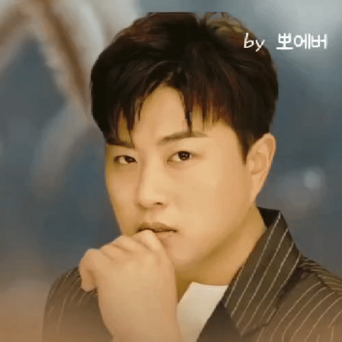 Recent activity shot of Kim Hojoong