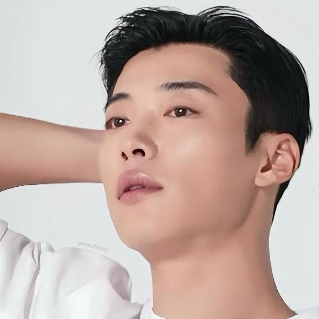 Latest photo of Woo Dohwan