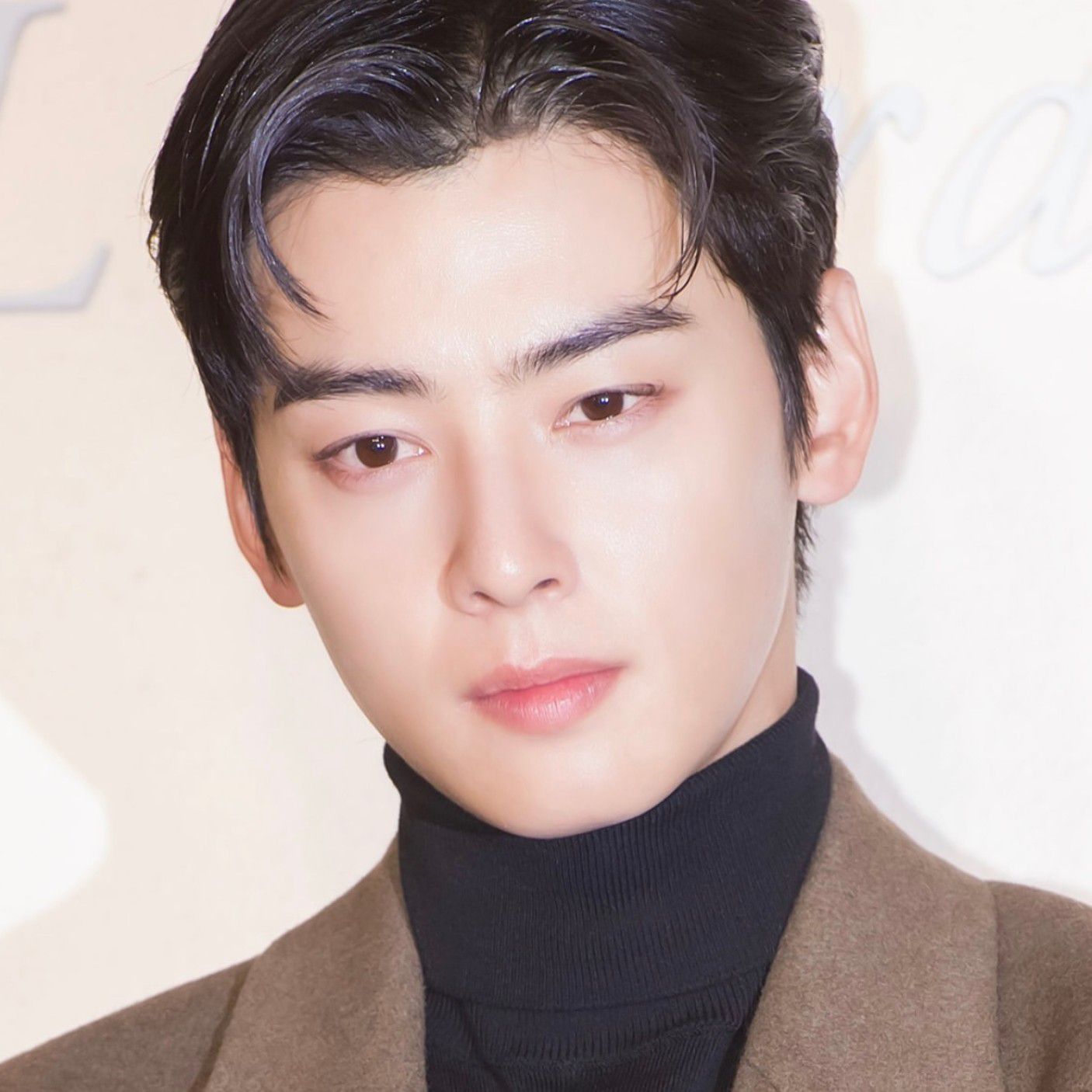 Foto terbaru dari Cha Eunwoo