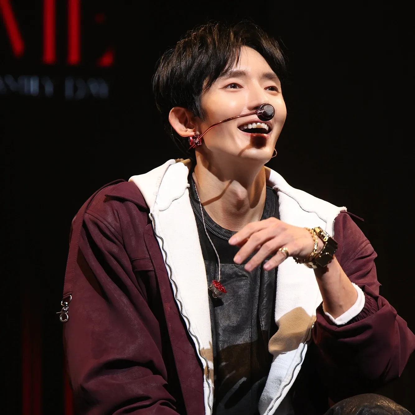 Recent activity shot of Lee Joongi