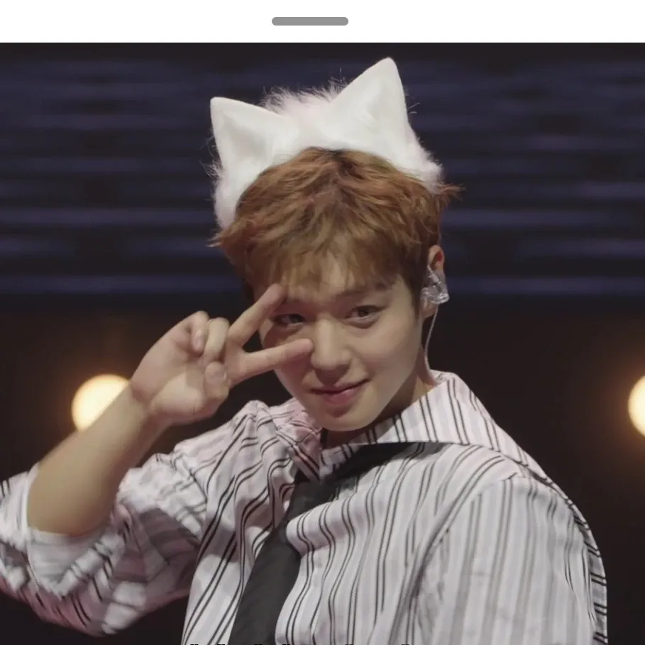 朴志训的最新照片