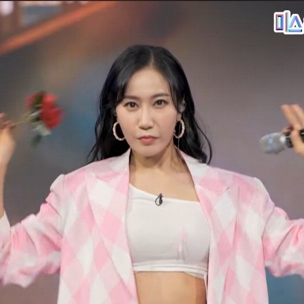 A moment captured by a fan of Byeol Sarang