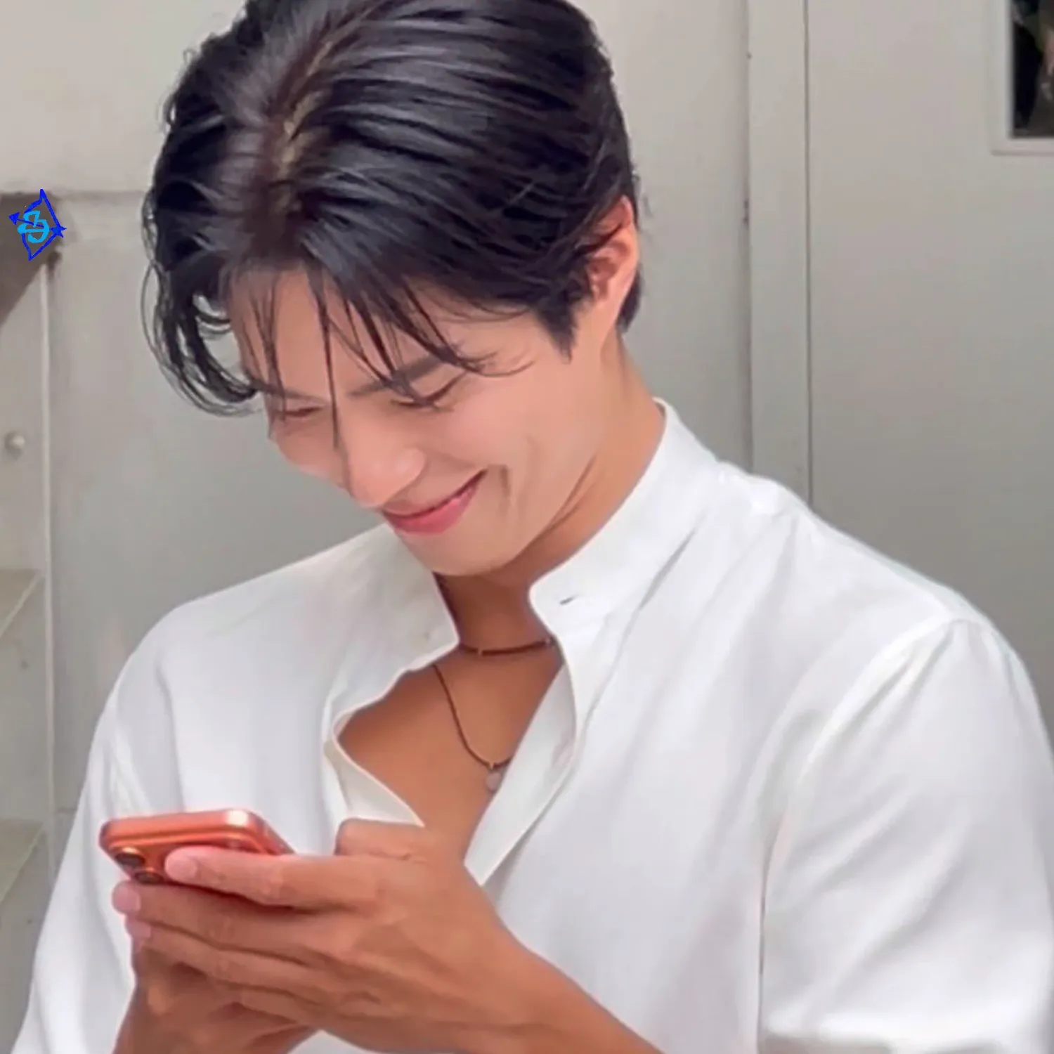 Behind-the-scenes cut of Park Bogum