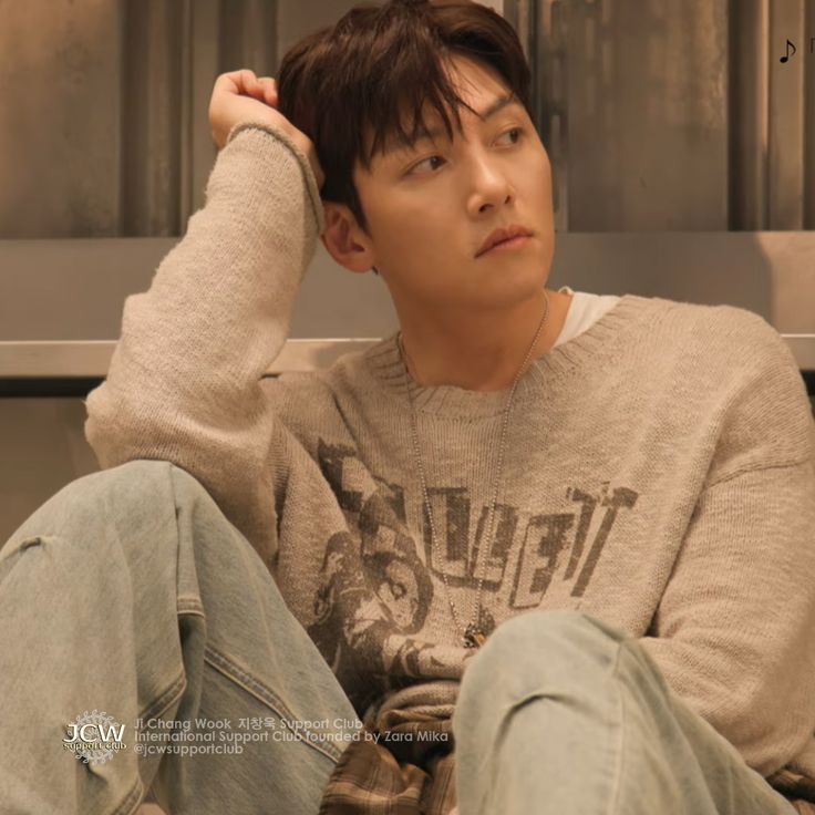 Behind-the-scenes cut of Ji Changwook