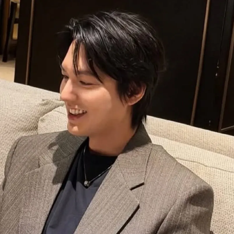 Recent activity shot of Lee Minho