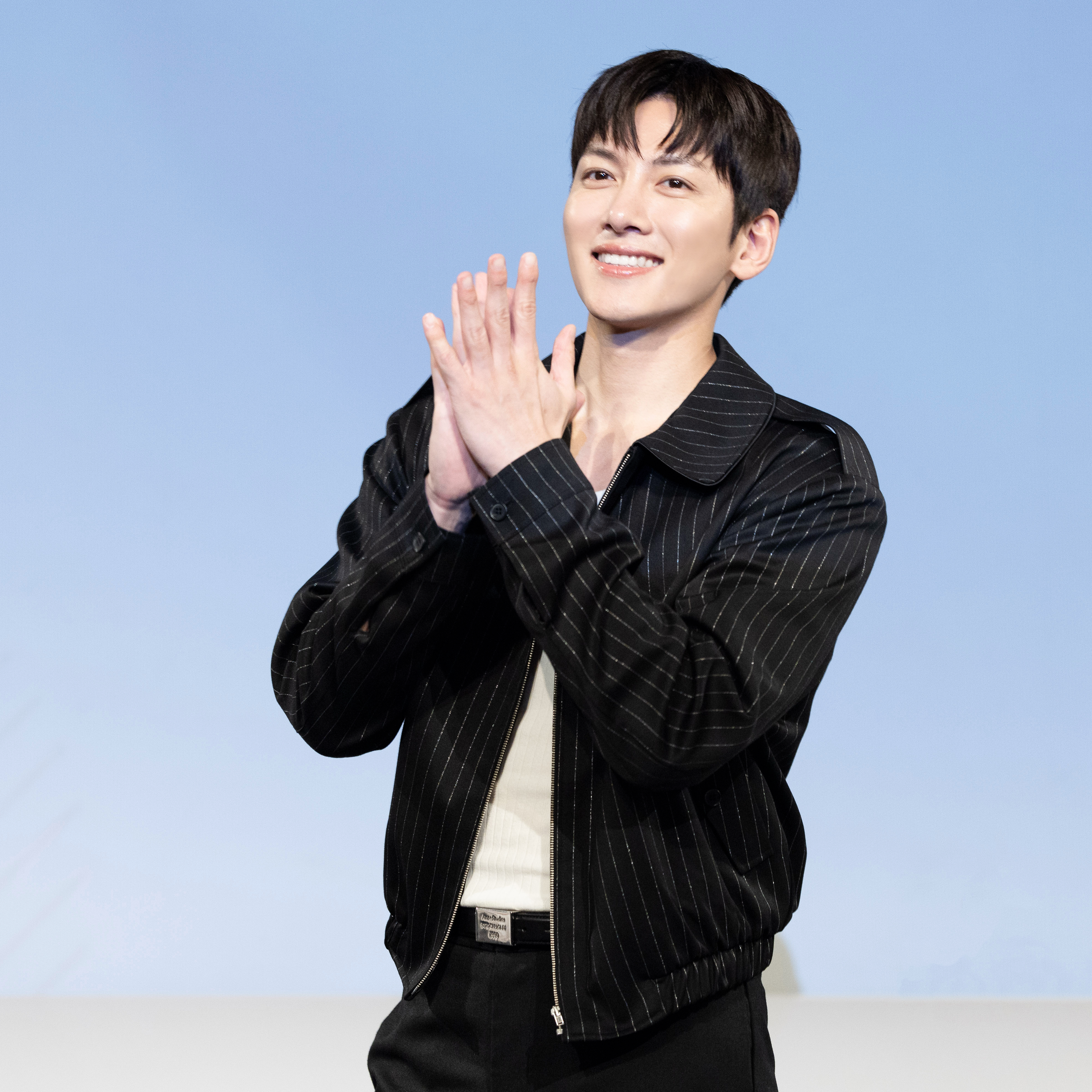 지창욱의 비하인드 컷