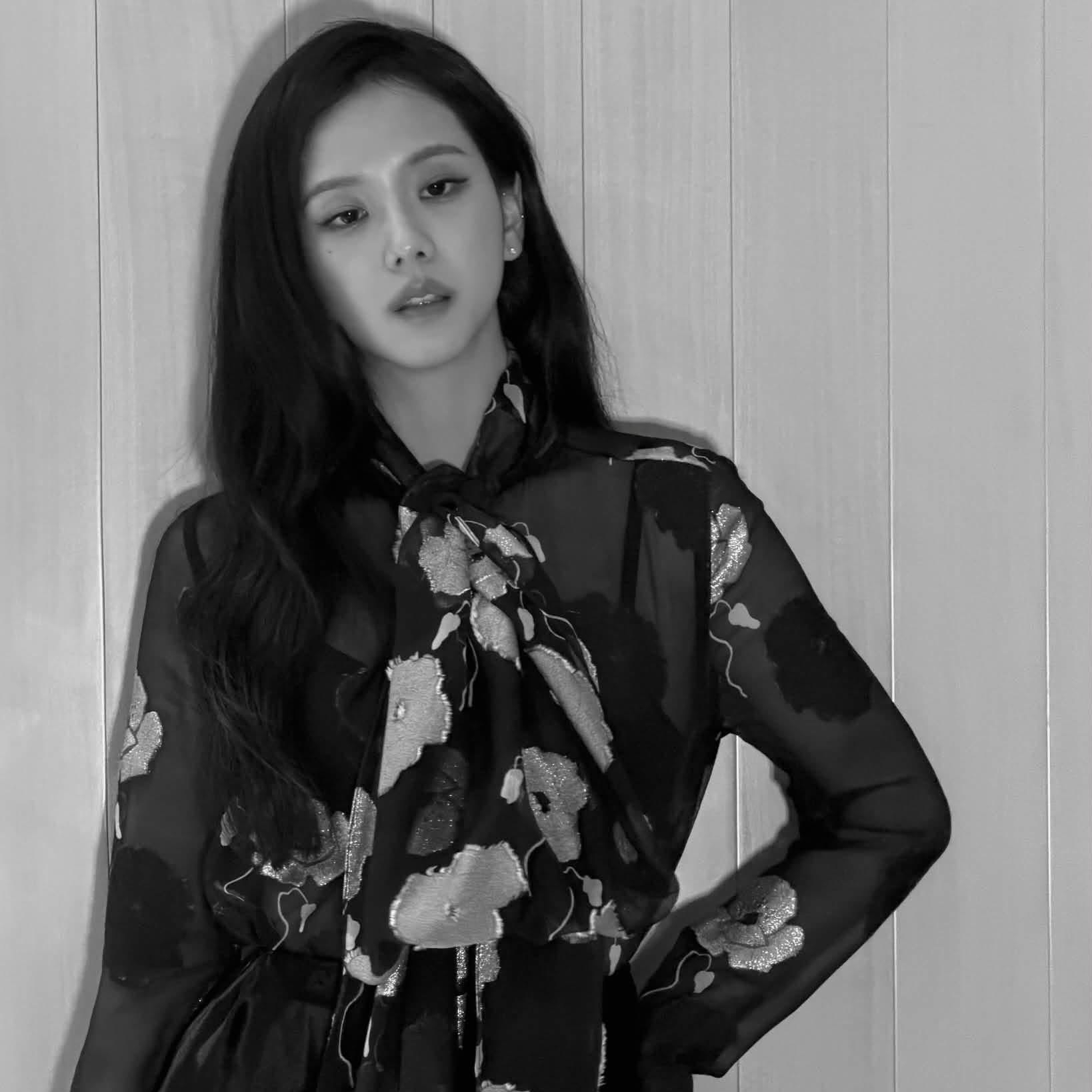 Recent activity shot of Jisoo (1995)