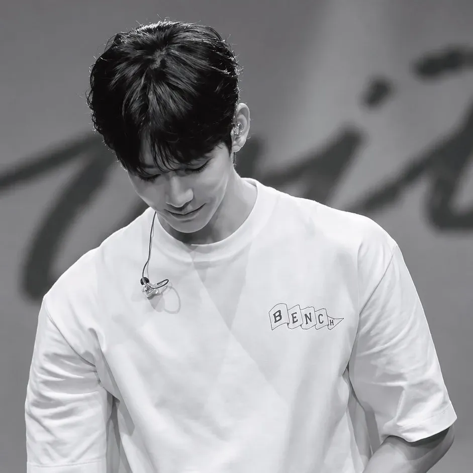 Behind-the-scenes cut of Kim Soohyun
