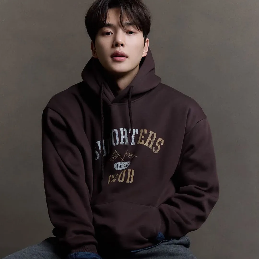 Latest photo of Song Kang