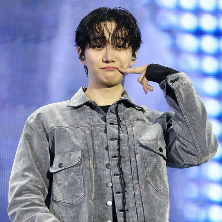 粉絲拍下的李俊昊瞬間