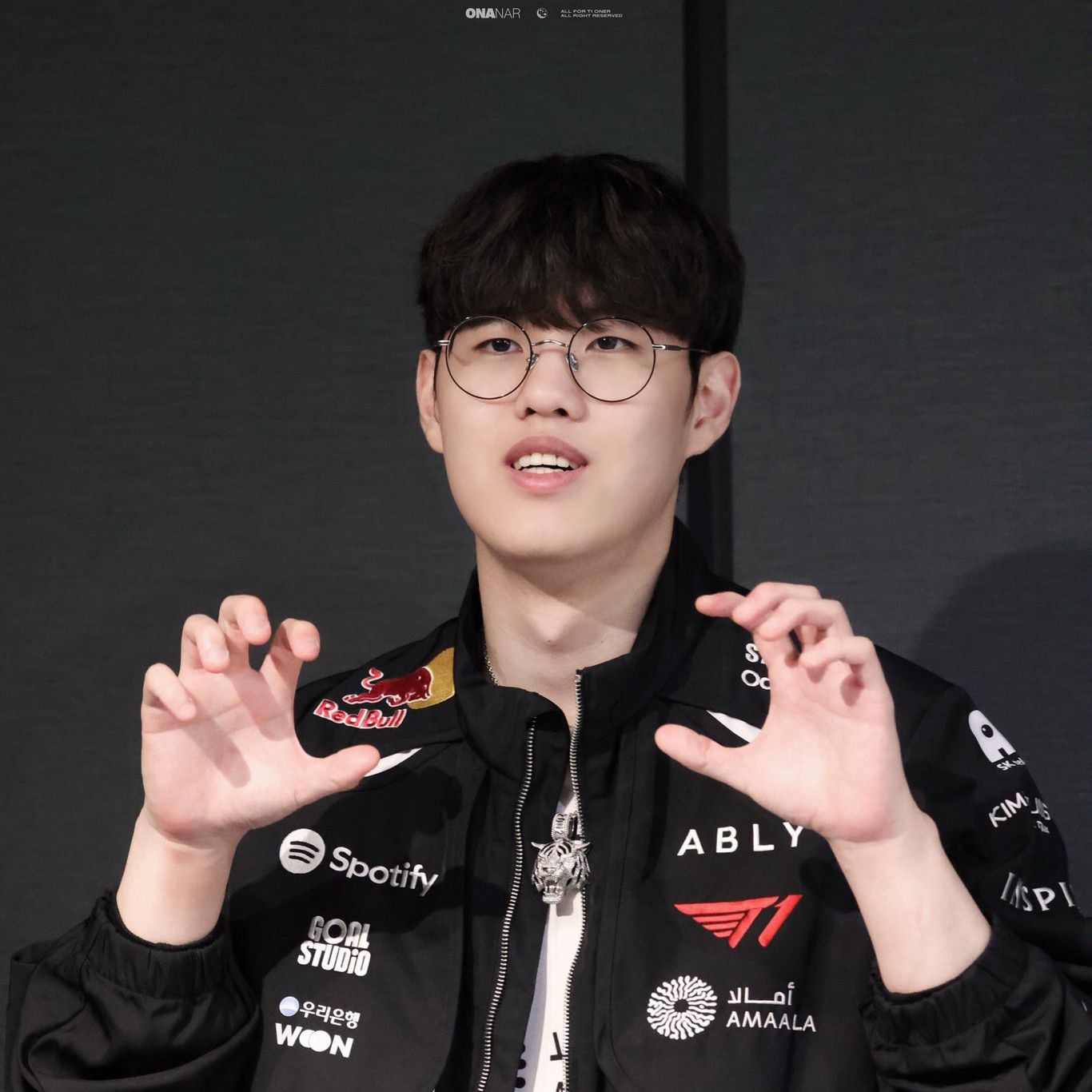 A moment captured by a fan of Oner