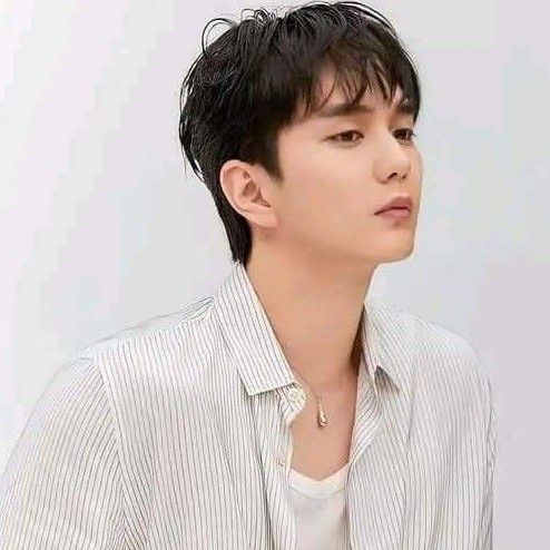 Latest photo of Yoo Seungho