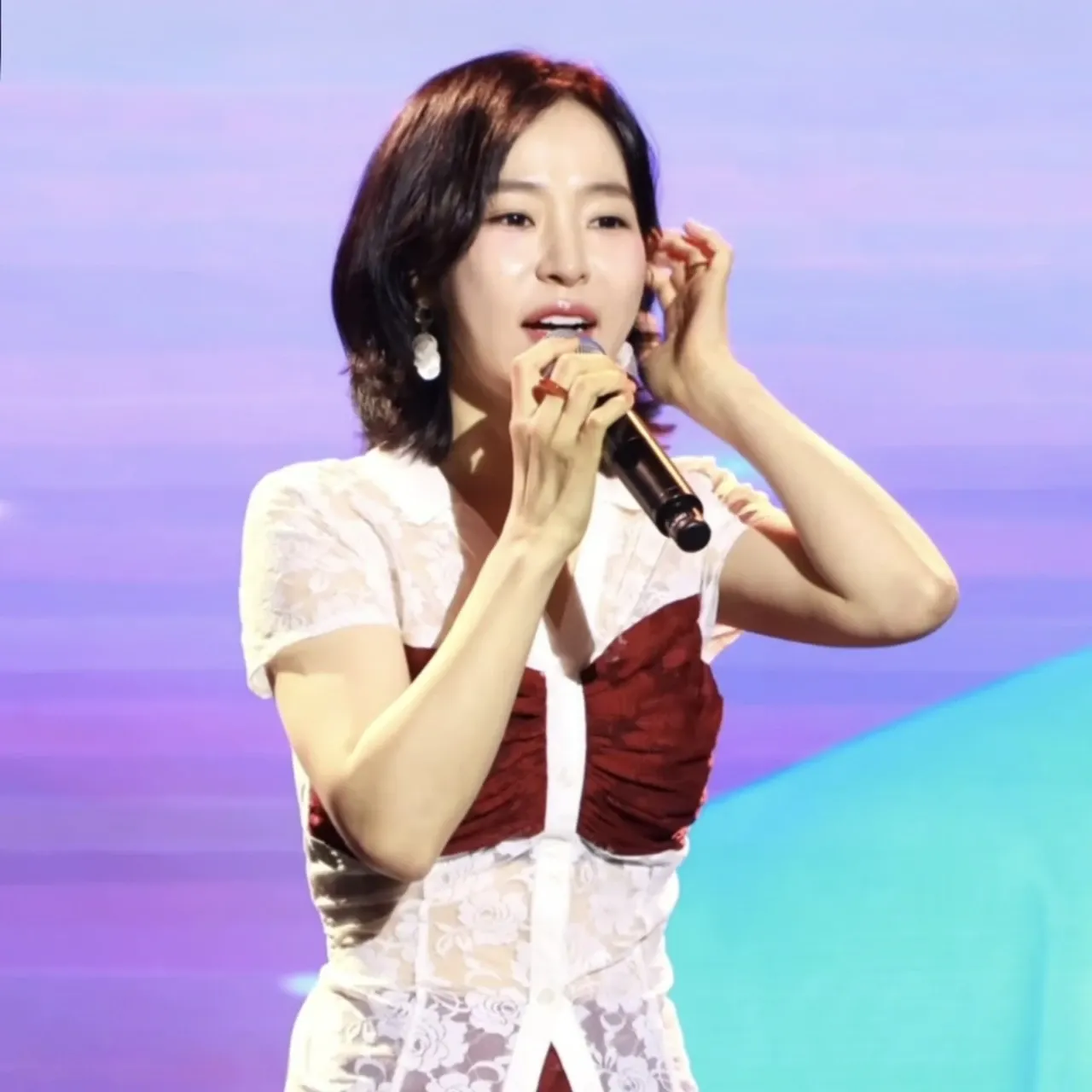 홍자 최근 활동샷