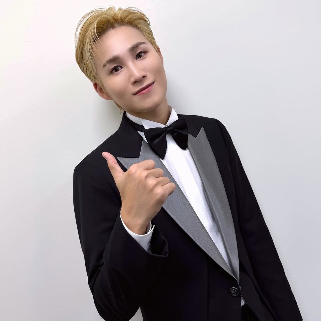 김희재의 비하인드 컷