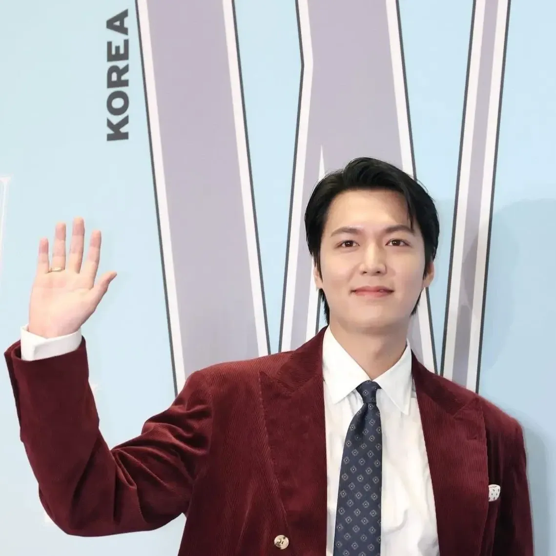 Behind-the-scenes cut of Lee Minho