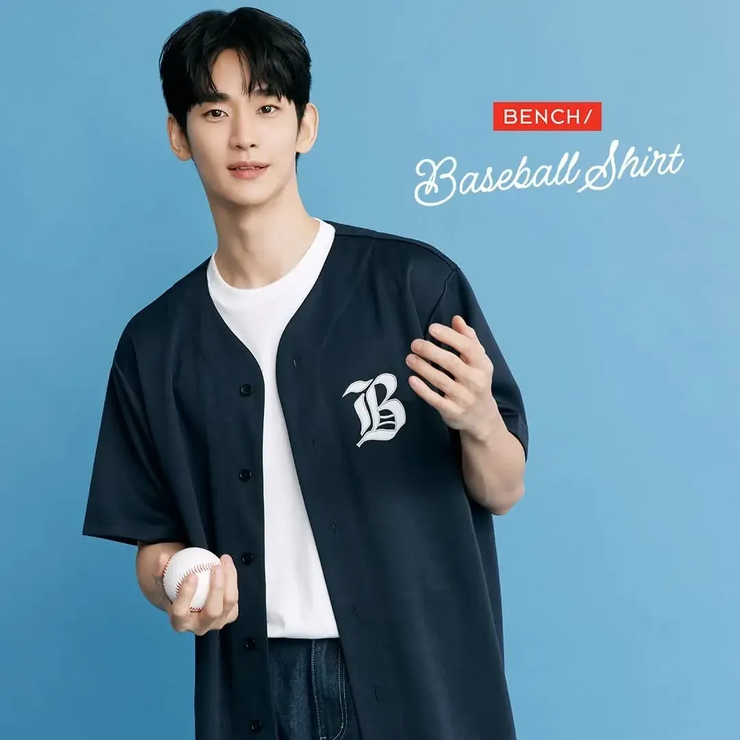 A moment captured by a fan of Kim Soohyun