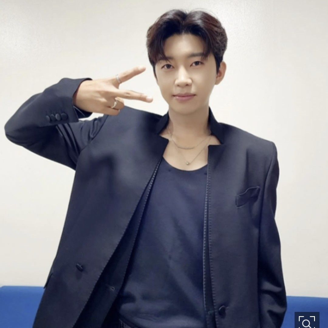 Latest photo of Lim Youngwoong