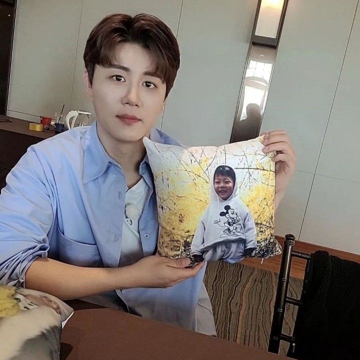 Recent activity shot of Jin Haesung