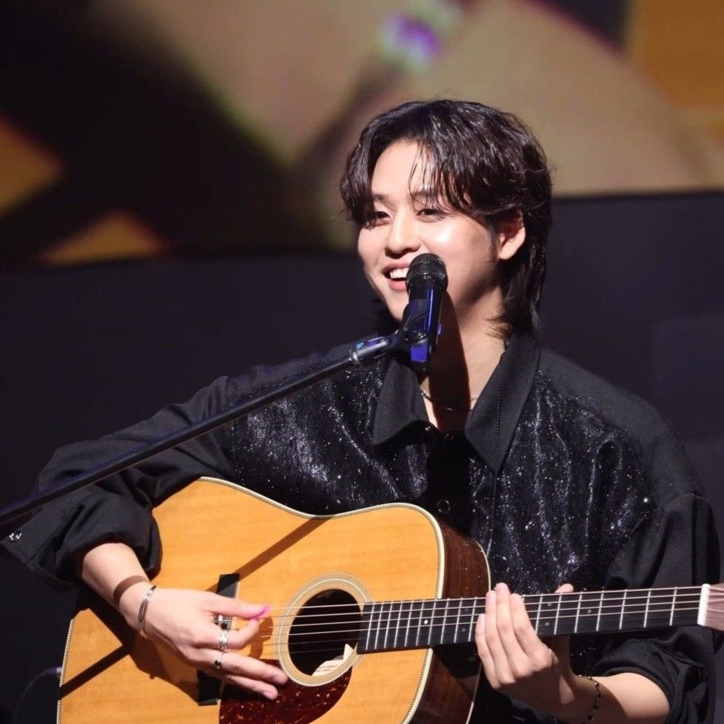 Behind-the-scenes cut of Lee Solomon