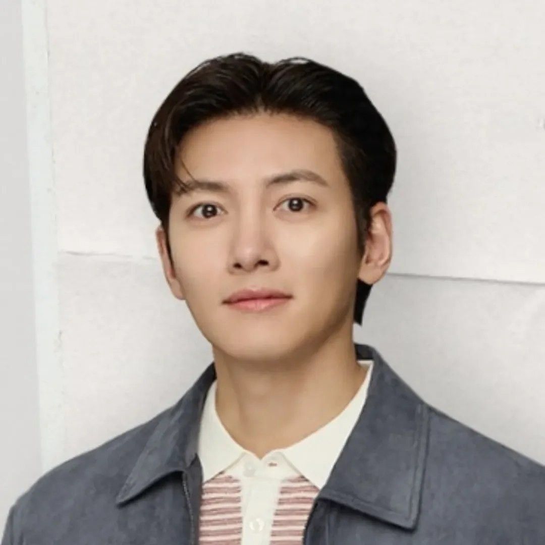 Behind-the-scenes cut of Ji Changwook