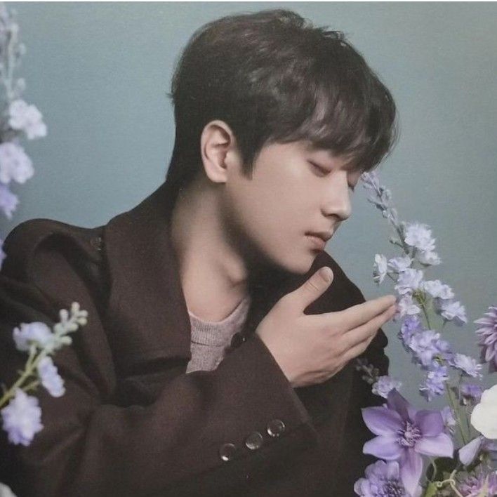 Foto kegiatan terbaru dari Lee Chanwon