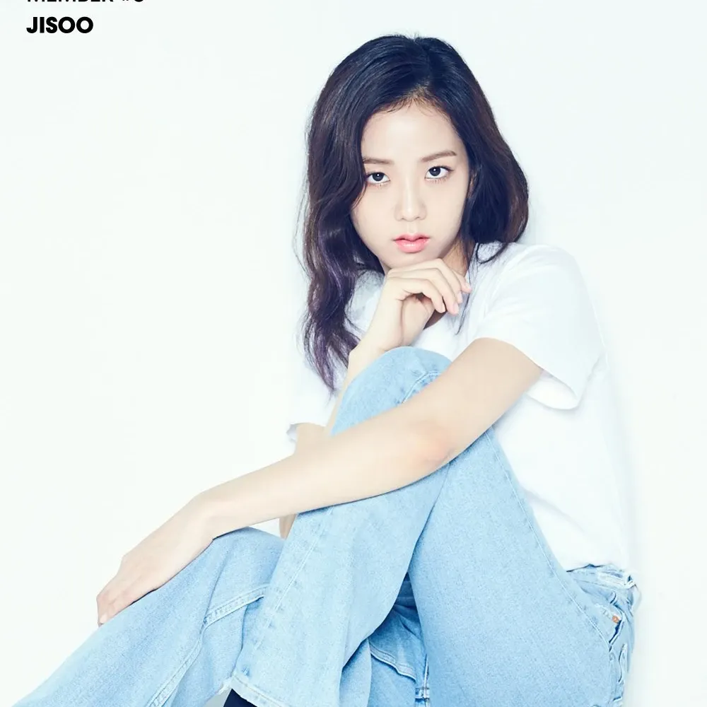 Behind-the-scenes cut of Jisoo (1995)