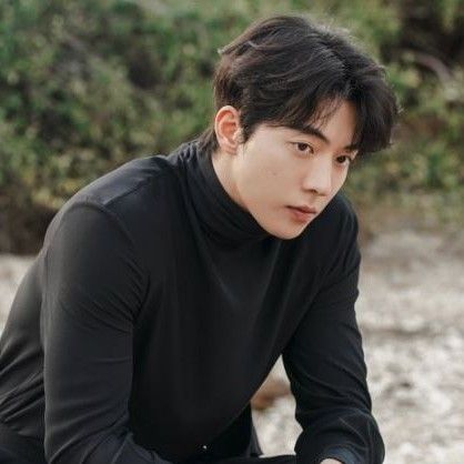 Behind-the-scenes cut of Nam Joohyuk