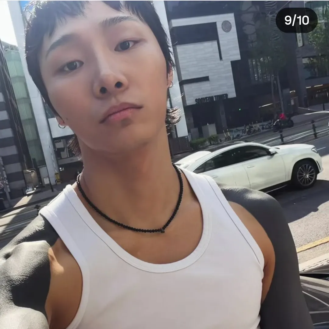 Behind-the-scenes cut of Ki Moogan