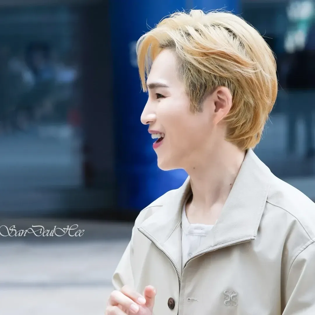 粉絲拍下的金熙栽瞬間