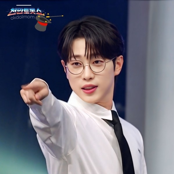 A moment captured by a fan of An Sunghoon