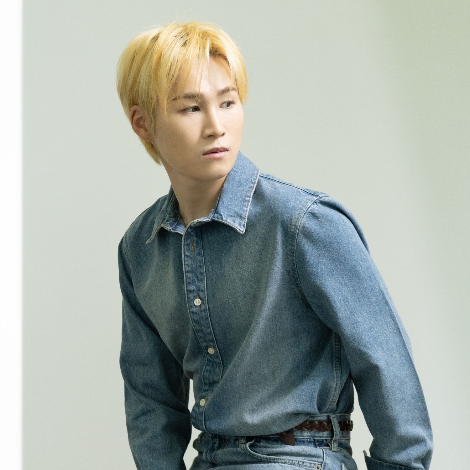 김희재의 비하인드 컷