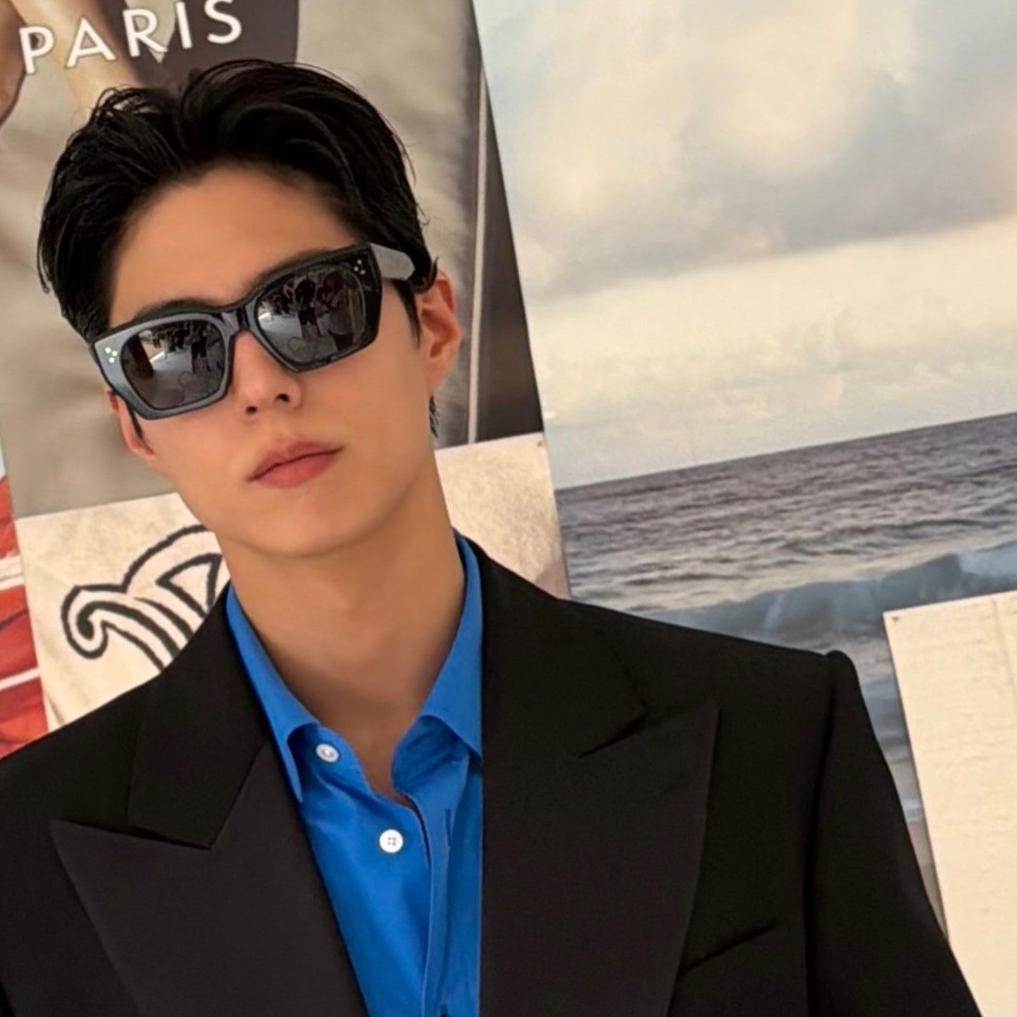 A moment captured by a fan of Park Bogum