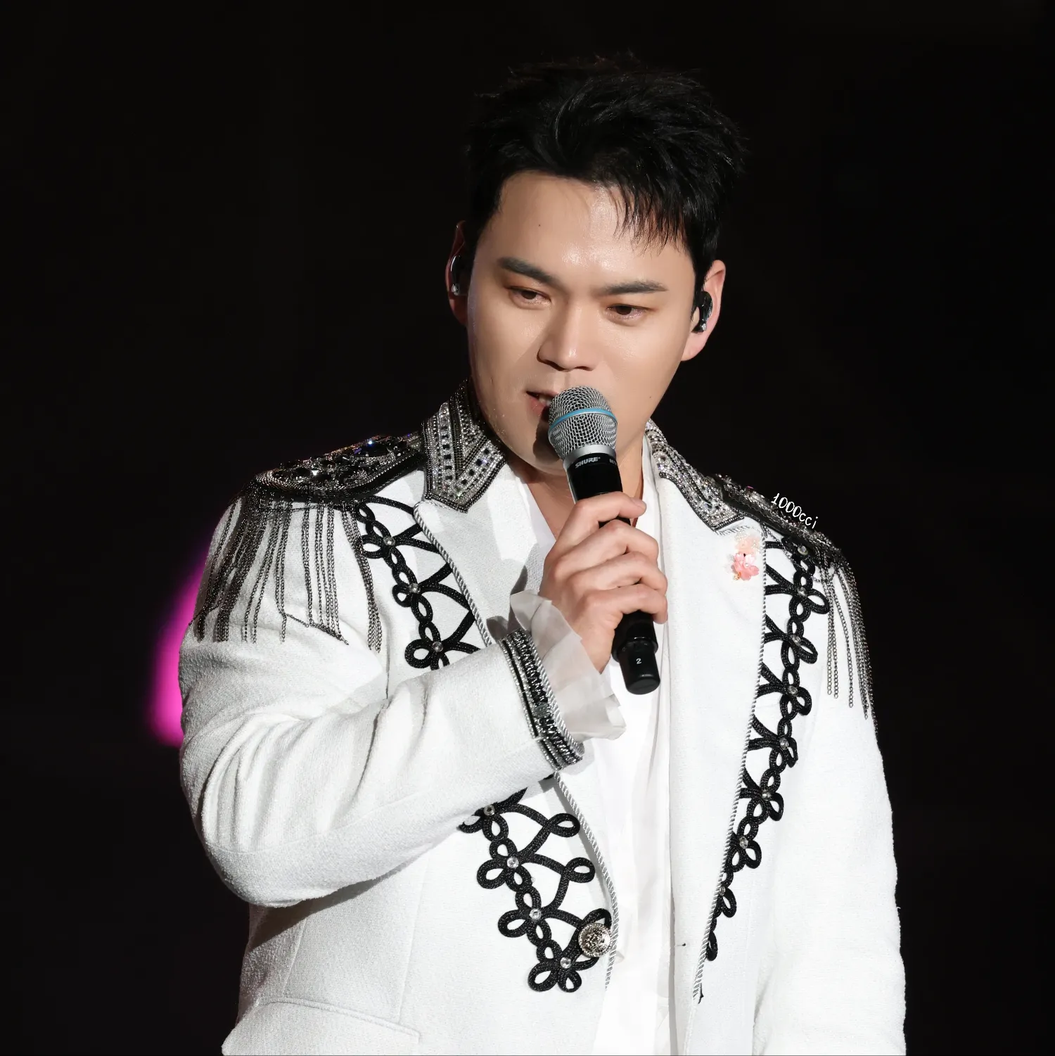 A moment captured by a fan of Cheonrokdam