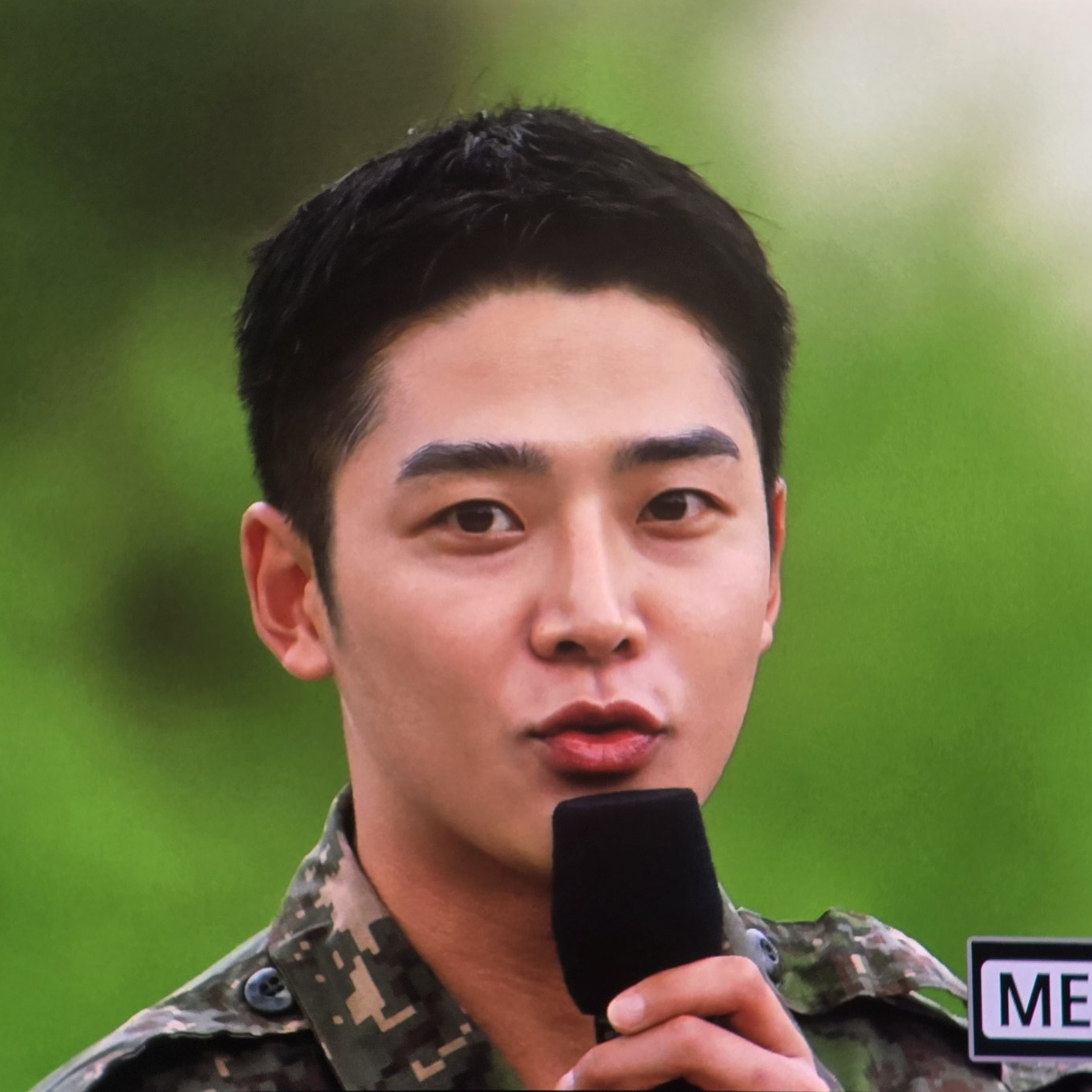 Momen yang diabadikan oleh penggemar Rowoon
