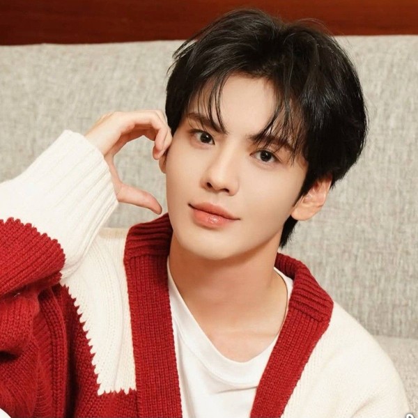 Popular profile photo of Bi Wenjun loved by fans