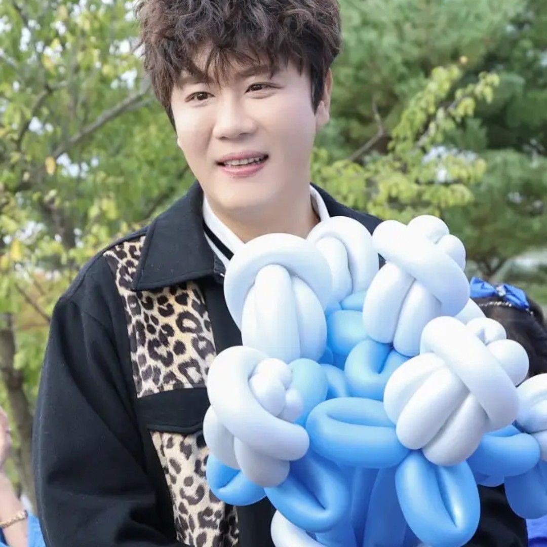 Recent activity shot of Jin Haesung