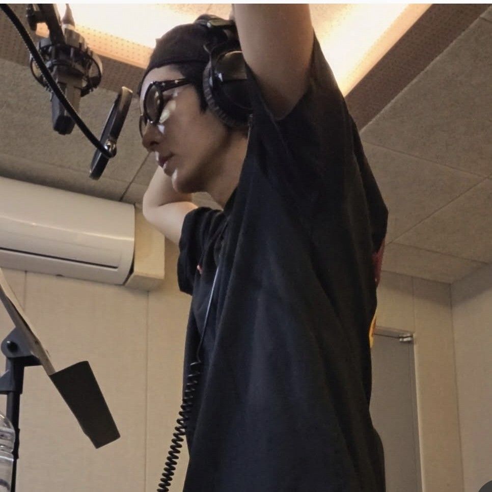 A moment captured by a fan of Lee Joongi