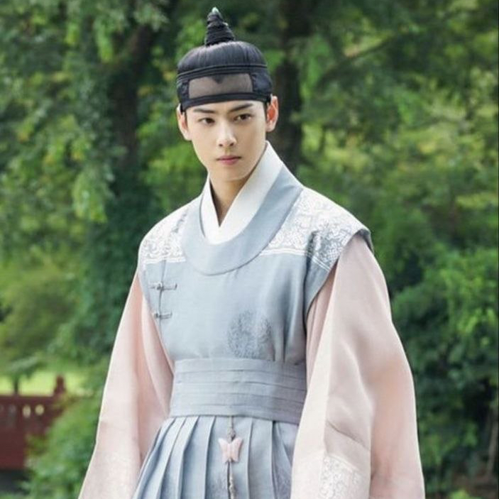 車銀優的最新照片