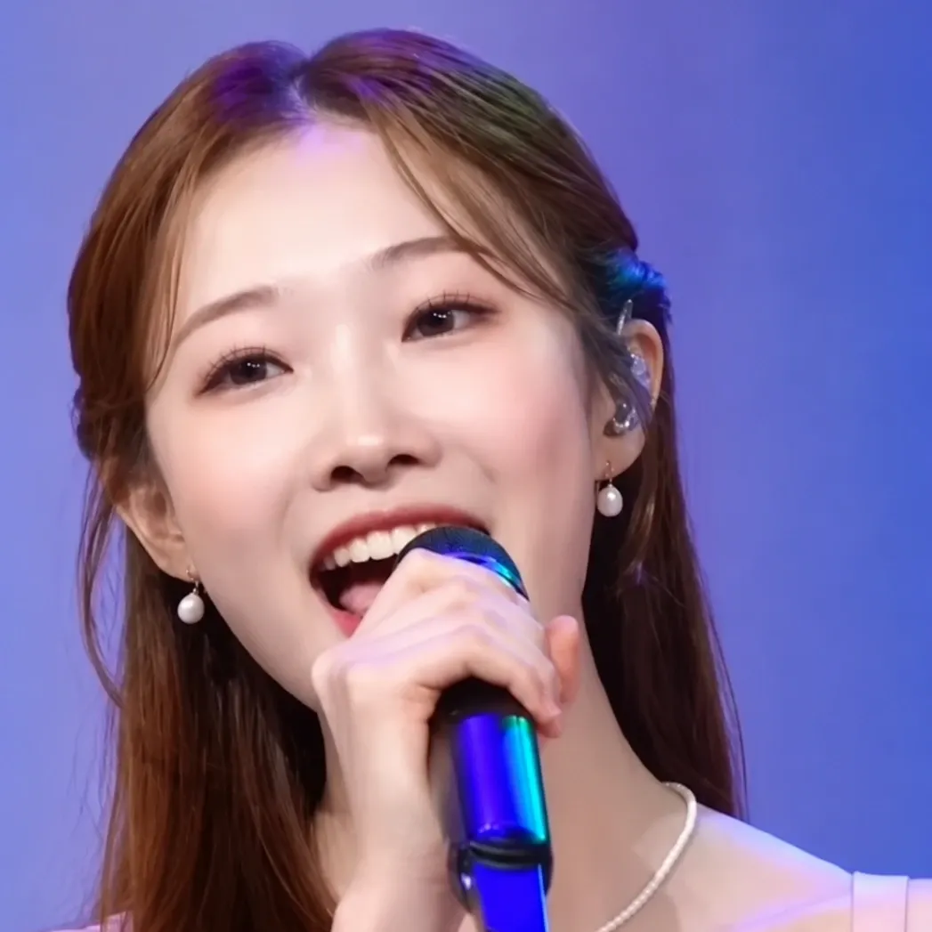 Recent activity shot of Jung Seojoo