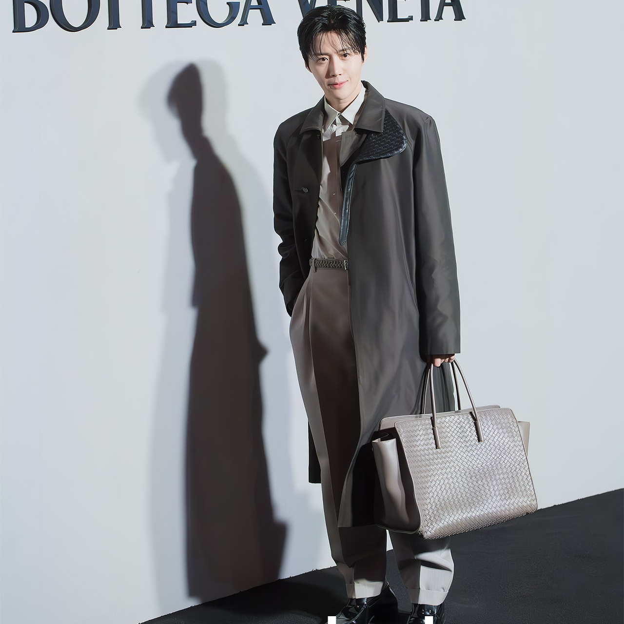 金宣虎的最新照片