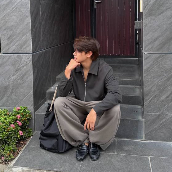 A moment captured by a fan of Joong Archen Aydin