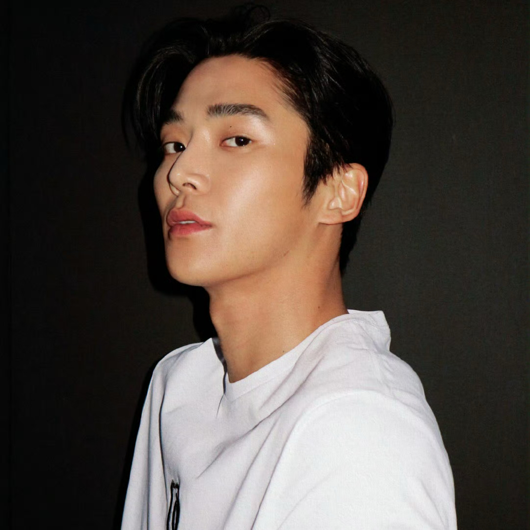 Latest photo of Rowoon