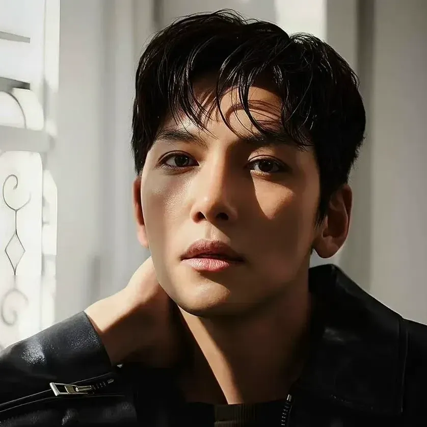 A moment captured by a fan of Ji Changwook
