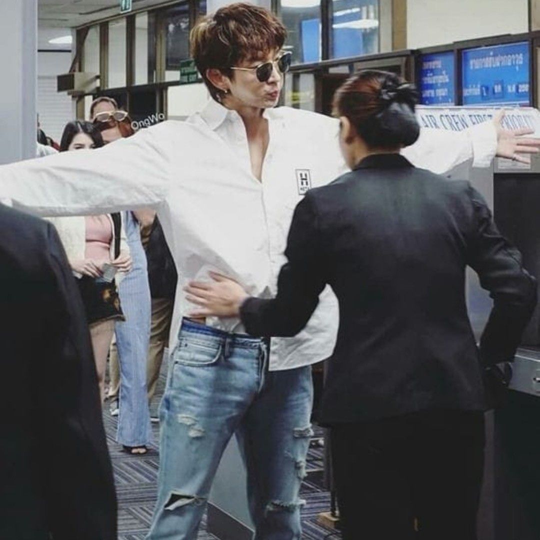 Recent activity shot of Lee Joongi